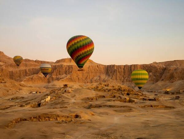 Heißluftballonfahrt in Luxor