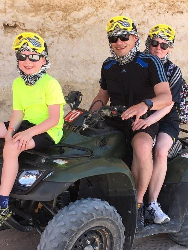 Private 5-stündige Quad Tour zum Beduinendorf ab Hurghada