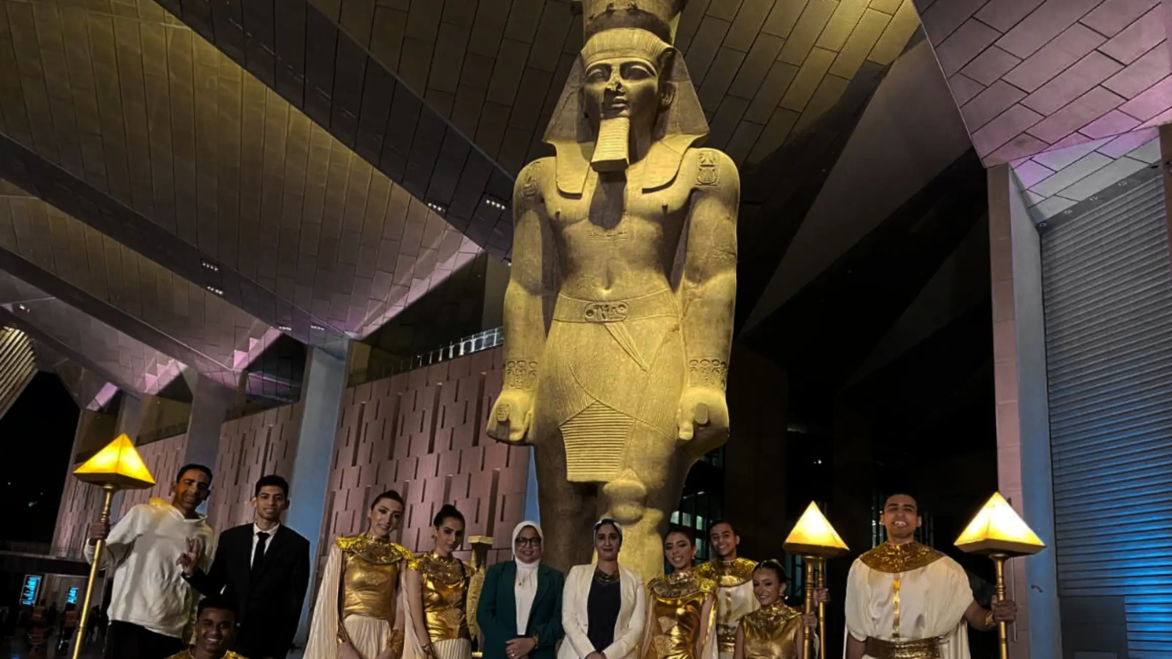 Kairo Sehenswürdigkeiten mit den Pyramiden von Gizeh, der Sphinx und dem Ägyptischen Museum